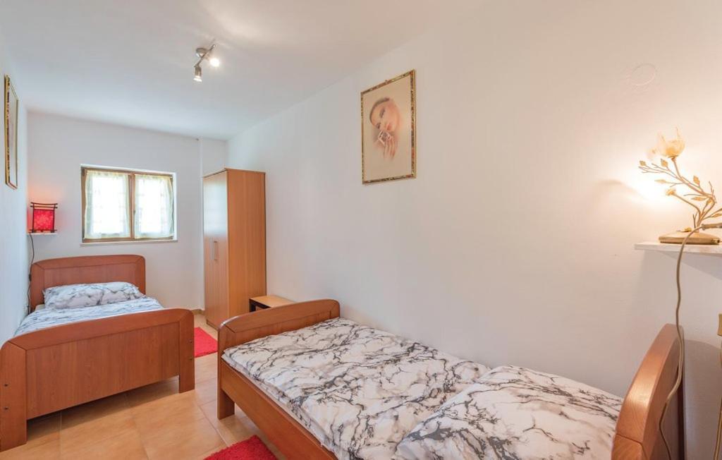 Apartman Aja Kaštelir Exteriör bild